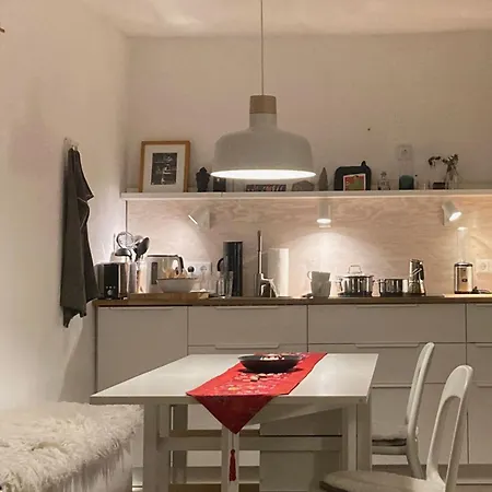 Charmantes Wolf Schaefer Gelbensande